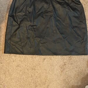 Elegant Black Leather Skirt